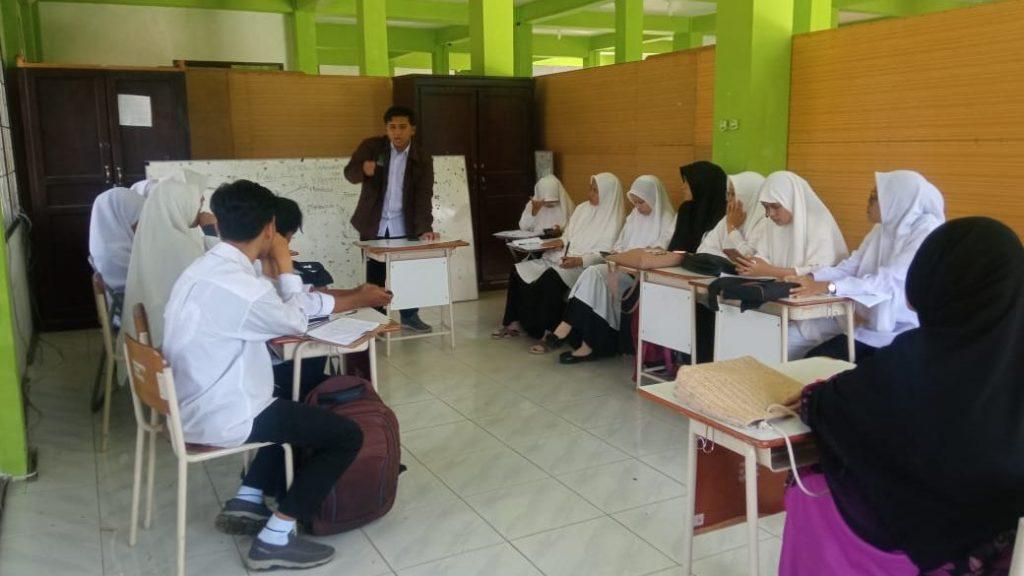Pelaksanaan Pelatihan Debat Bahasa Inggris dan Bahasa Arab UPT. Bahasa UIN Syekh Ali Hasan Ahmad Addary Padangsidimpuan