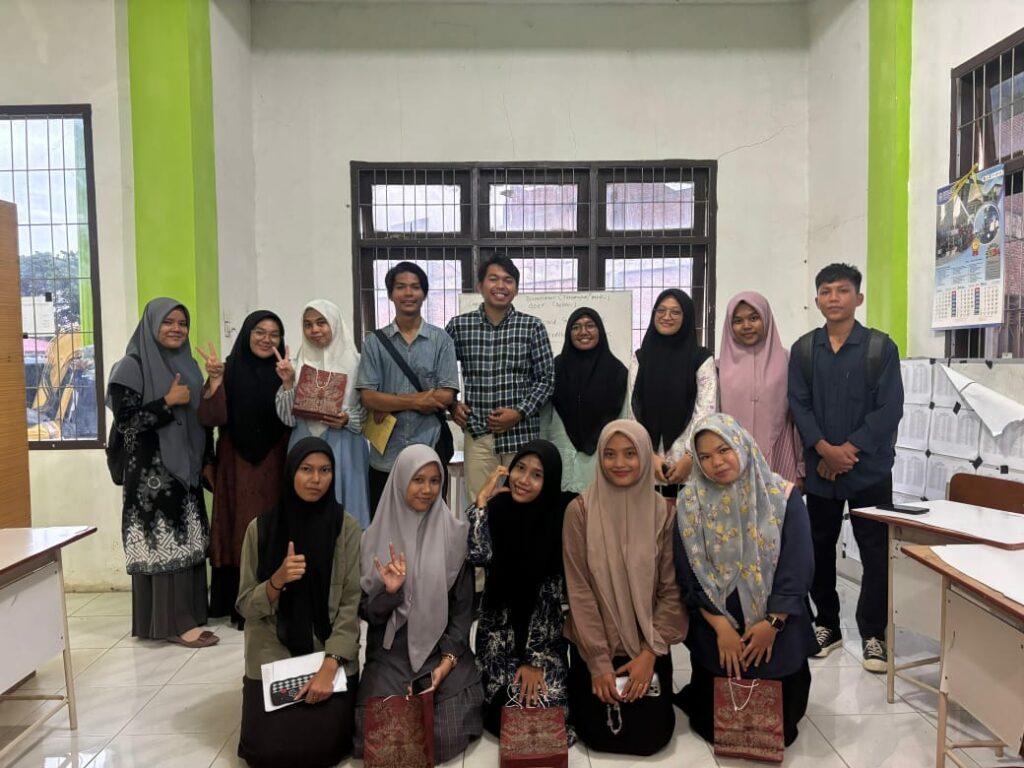 Pelatihan dan Pembinaan Debat Bahasa Arab dan Bahasa Inggris Mahasiswa Tahun 2024