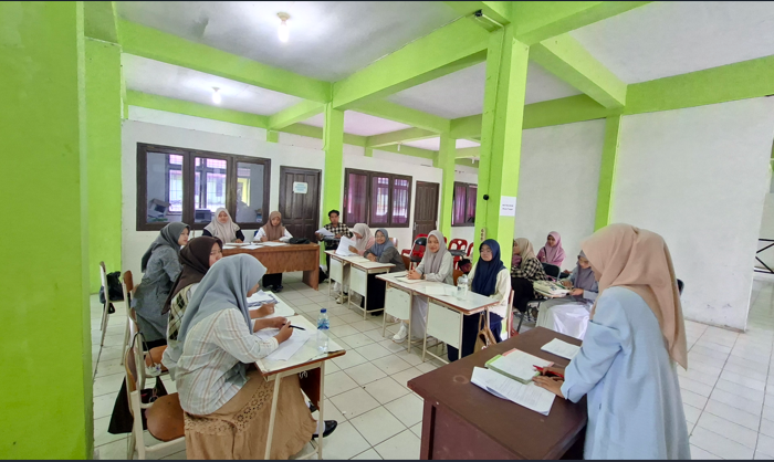 FINAL DEBAT 2 BAHASA