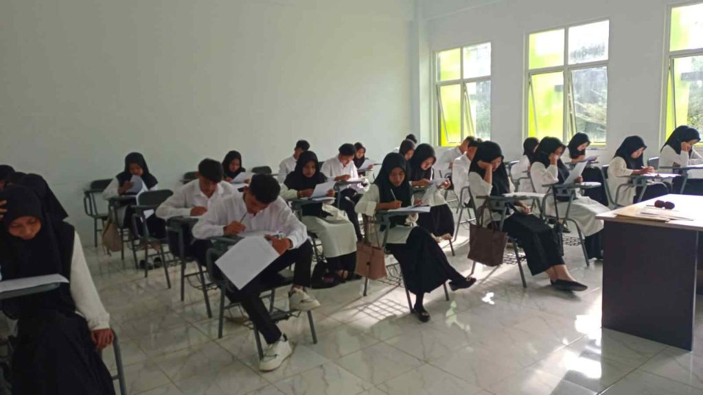 PLACEMENT TEST BAHASA ARAB DAN BAHASA INGGRIS MAHASISWA BARU UIN SYAHADA PADANGSIDIMPUAN