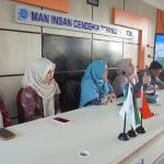 UPT Bahasa UIN Syahada Perkuat Kemitraan dengan MAN IC Tapanuli Selatan melalui Training Bahasa Arab dan Inggris